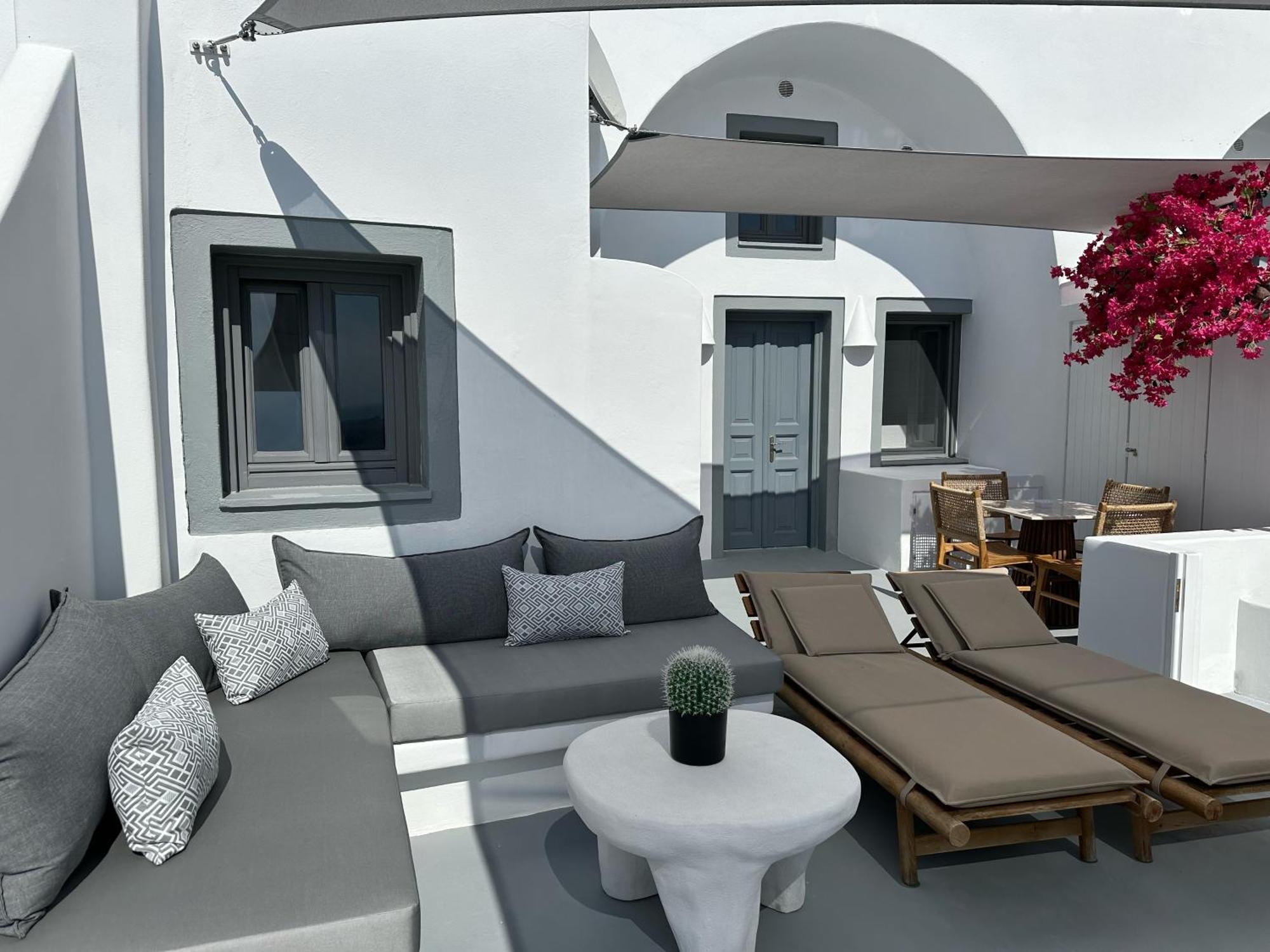 Dagaz Suites ฟิรา ภายนอก รูปภาพ